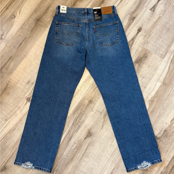 Women’s Levi’s 501 90’s Lightweight Mid-Rise Jeans - Picture 3 of 6